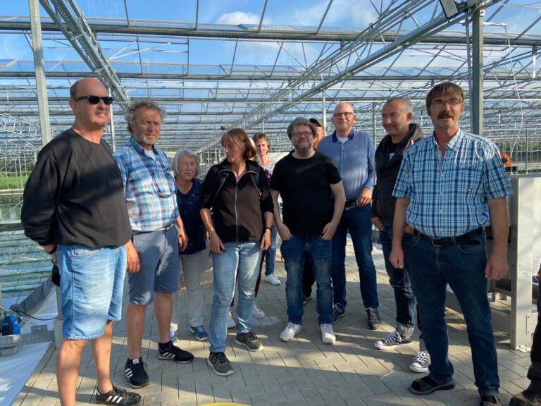 Besuch einer Delegation von Bündnis90/Die Grünen auf einer Algenfarm